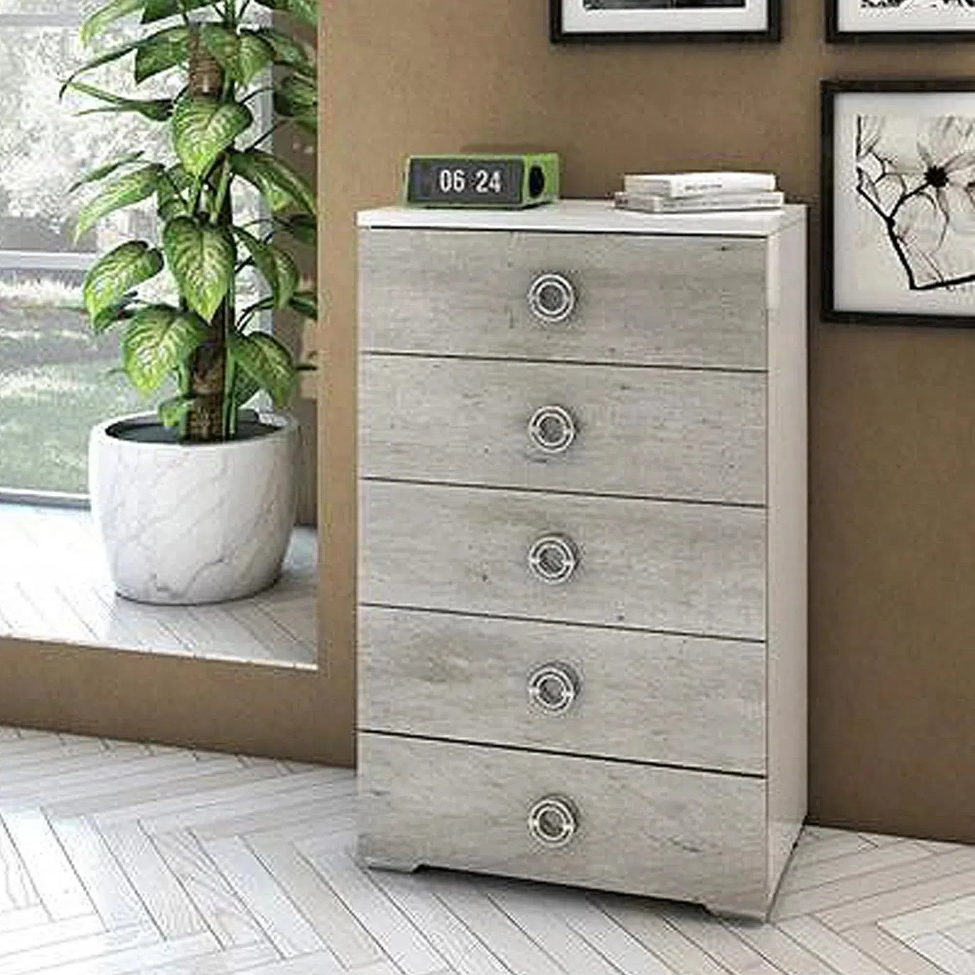 Chest of Drawers