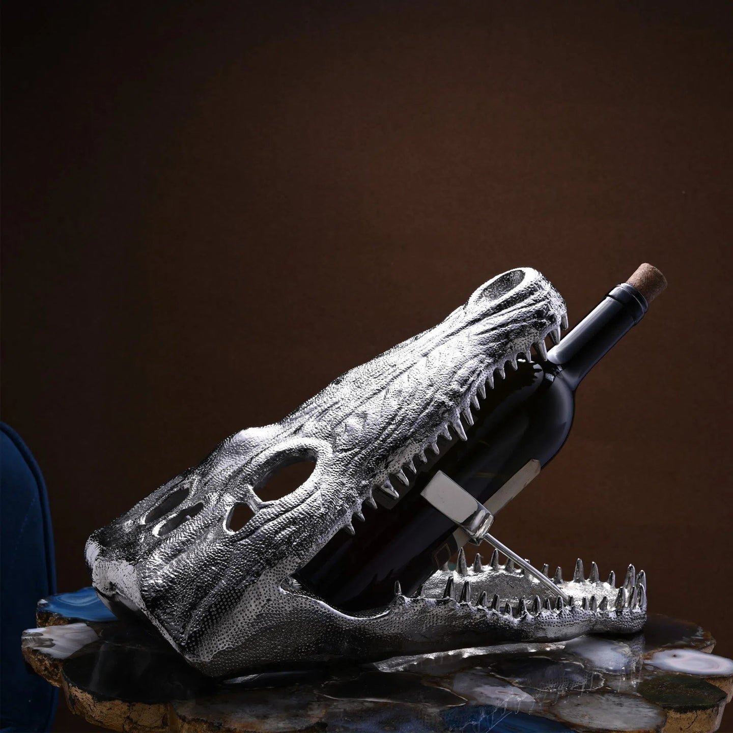 Alligator Head Bottle Stand, Silver