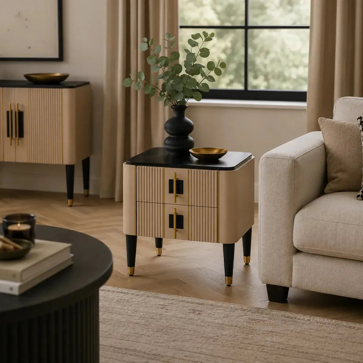 Astoria - Side Table