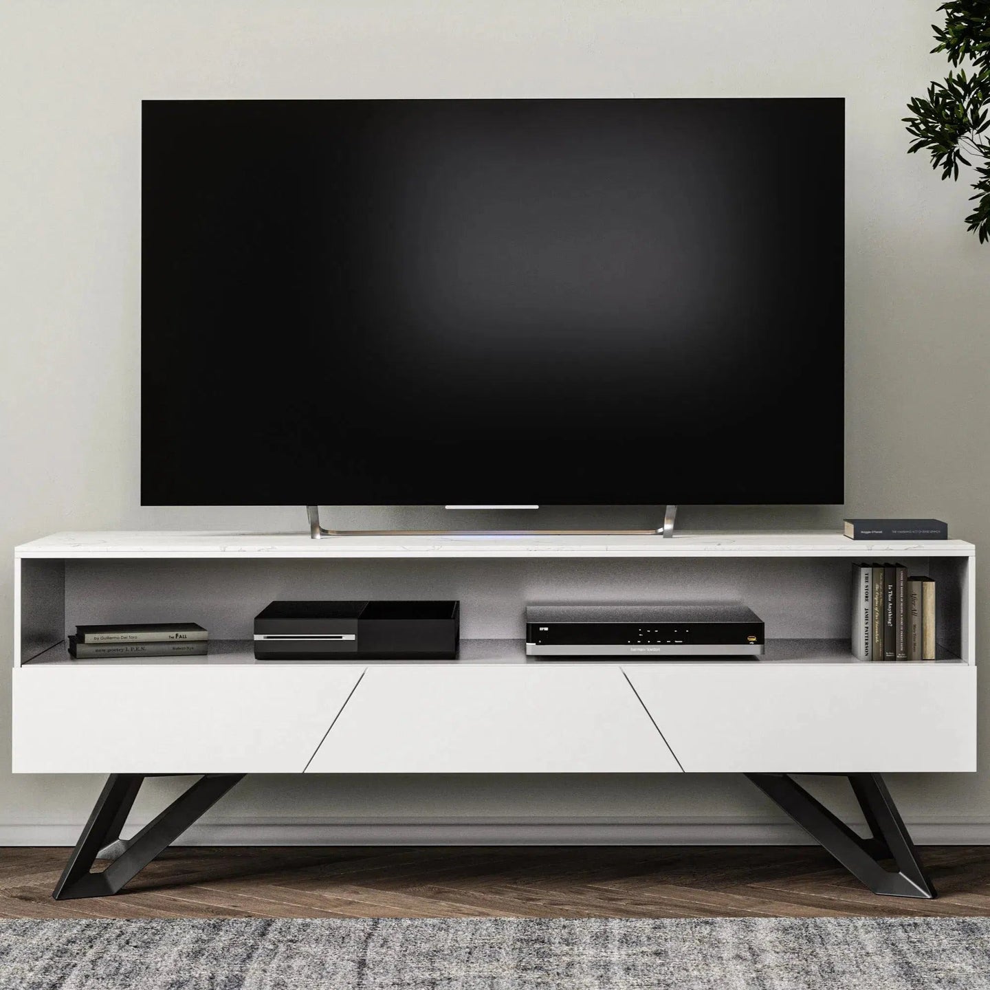 Cruz White - TV Unit