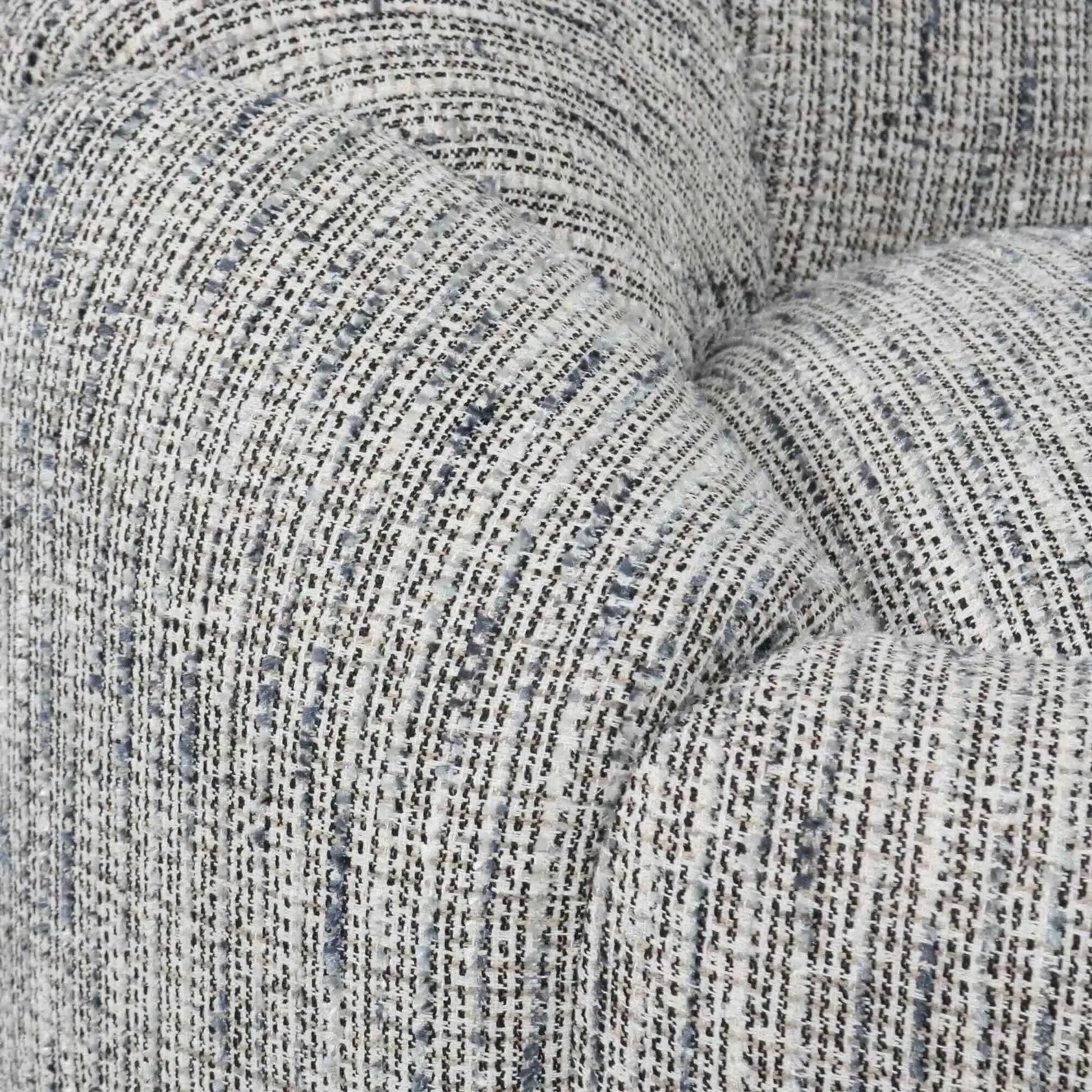 Lilia - Swivel Chair