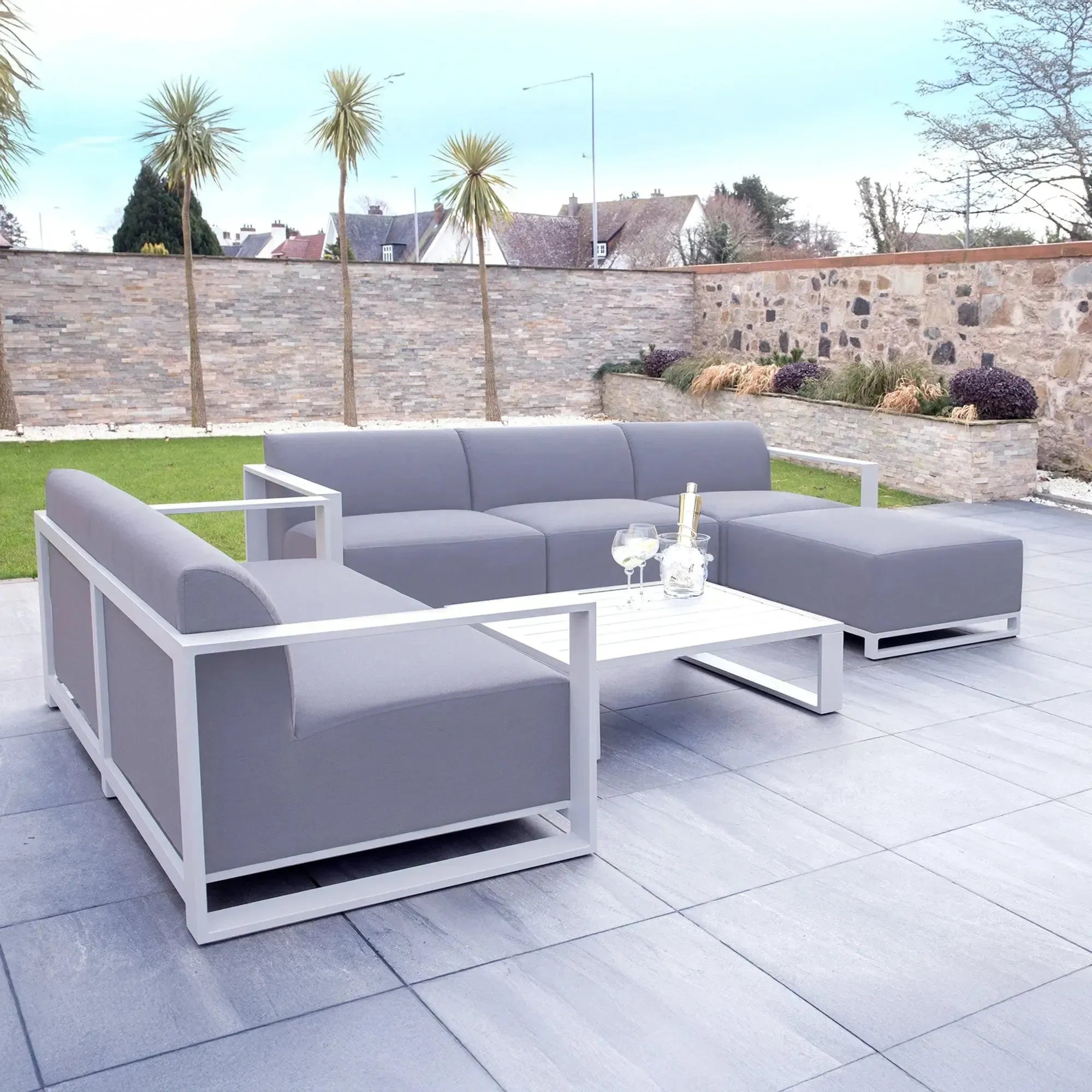 Riviera Retreat Outdoor Garden Set 16 - Light Grey