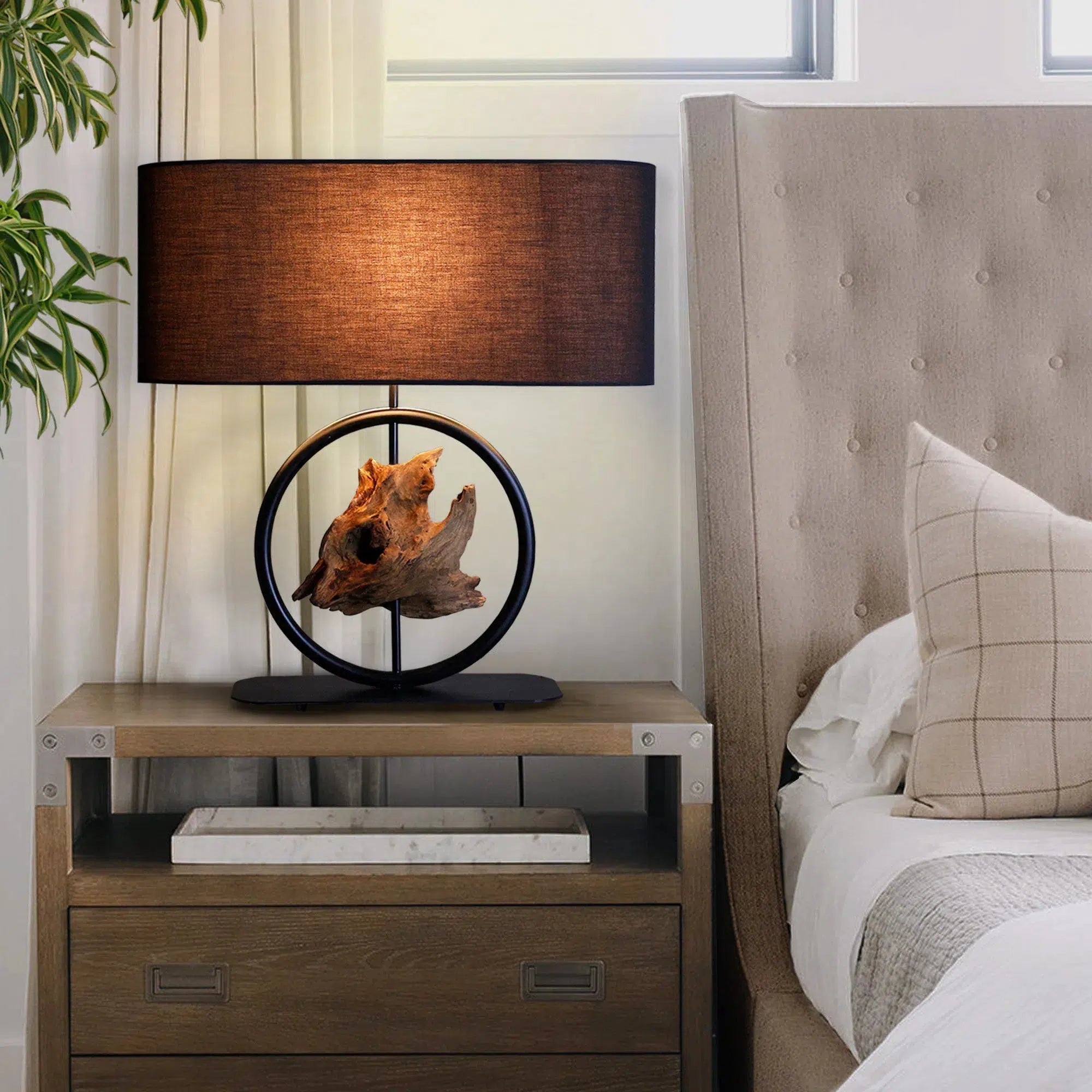 Root Table Lamp with Oval Lamp Shade