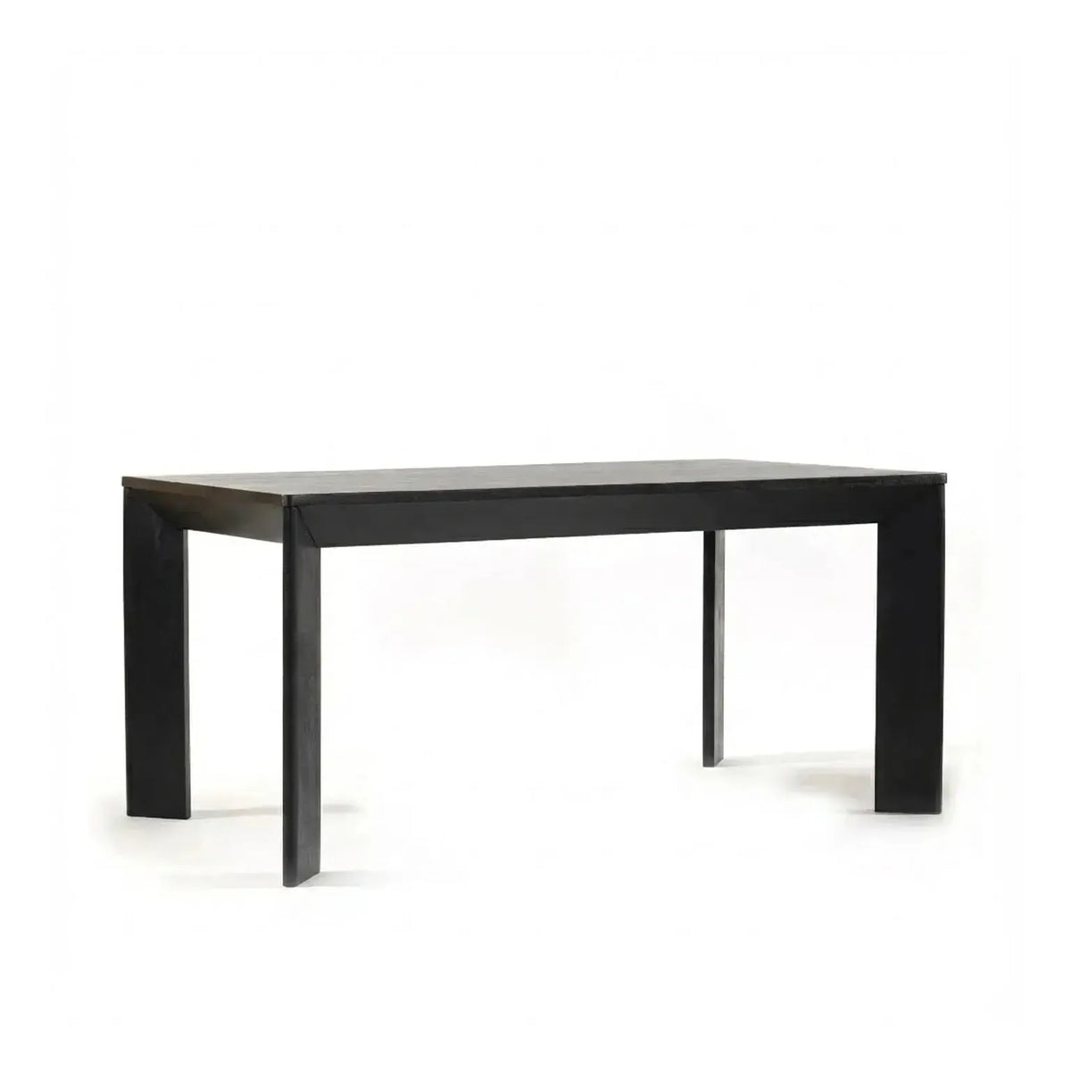 Villa Dining Table & 4 Imogen Chairs